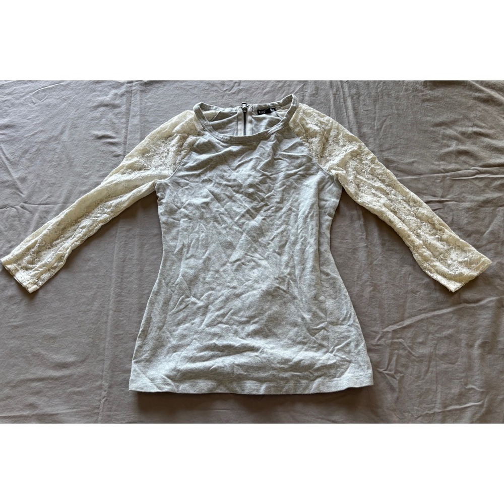 Express Gray Heather Knit Top White Floral Lace Raglan Long Sleeve Back Zip Sm
